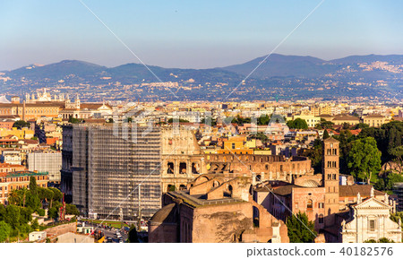 Aerial view of Rome with Colosseum Aerial view of Rome with Colosseum 40182576