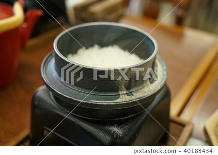 蒸米飯,米飯,米飯 蒸米飯,米飯,米飯 40183434