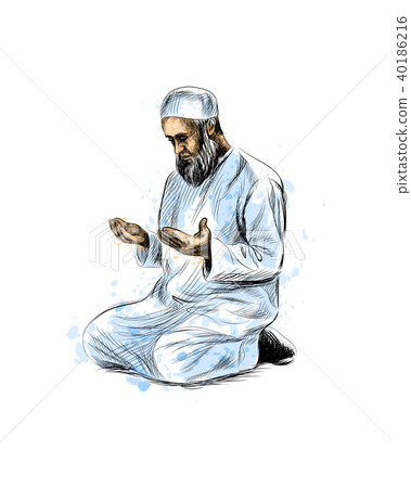 Muslim man praying 40186216