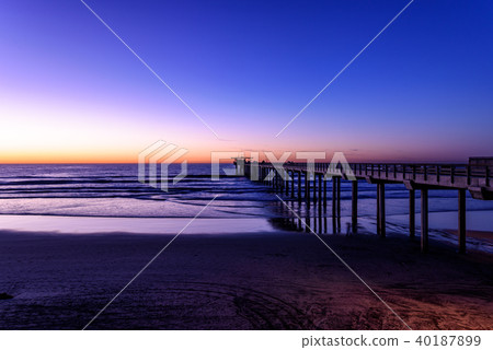 聖地亞哥拉霍亞海岸和斯克里普斯碼頭的完美魔法時刻 40187899