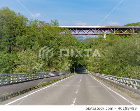 Country road Country road 40189489