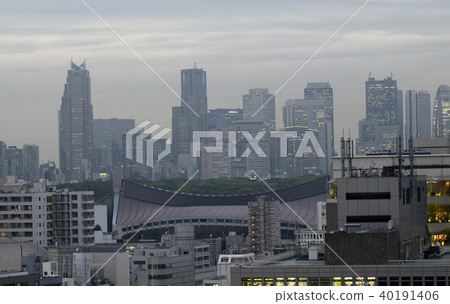 Tokyo cityscape in Japan I want to see the skyscrapers of Shinjuku etc. 40191406