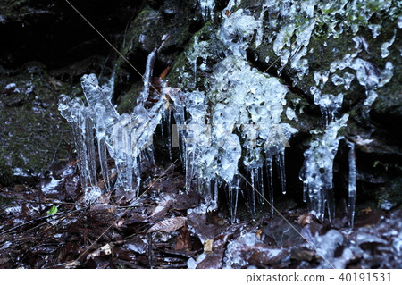 Kuramayama icicles 40191531