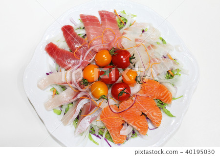 Seafood carpaccio 40195030