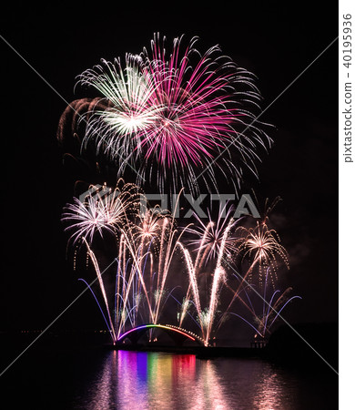 Taiwan Wuhu Fireworks Rainbow Bridge Guanyin Pavilion Fireworks Festival Penghu fireworks festival Fireworks 40195936