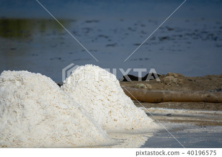 The white salt field on a sunny day The white salt field on a sunny day 40196575