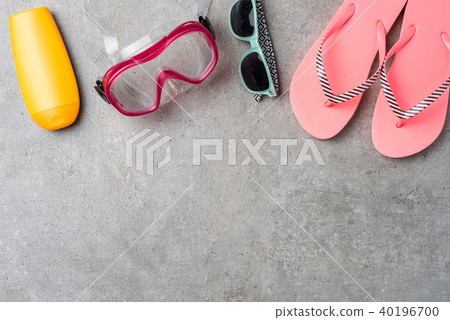 Summer background with beach accessories Summer background with beach accessories 40196700