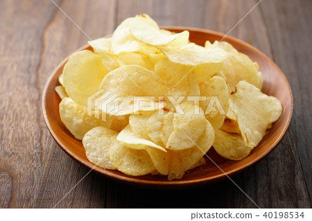 Crisps  40198534