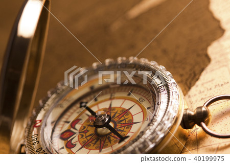 Golden Compass, navigation equipment Golden Compass, navigation equipment 40199975