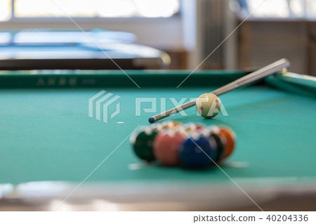 Billiard image 40204336