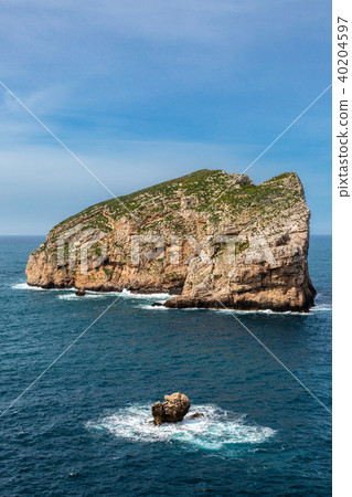 View of the island "Isola Foradada", Sardinia View of the island "Isola Foradada", Sardinia 40204597