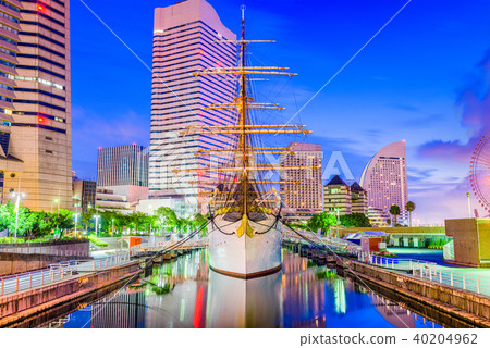 Yokohama, Japan Cityscape 40204962