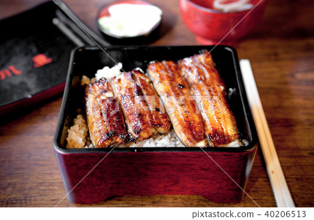 Grilling Unagi Japanese Unagi donburi rice recipe Grilling Unagi Japanese Unagi donburi rice recipe 40206513