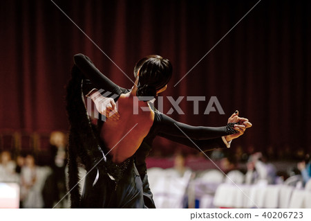 back female dancer 40206723