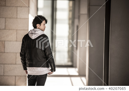 男人的肖像 40207085