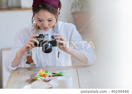少婦,畫象,智能手機,照相機女孩 少婦,畫象,智能手機,照相機女孩 40209480