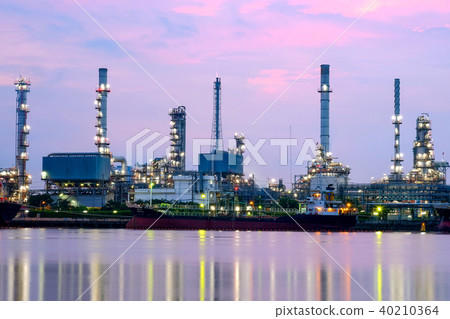 View of industry Oil Refinery View of industry Oil Refinery 40210364