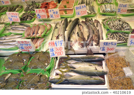 Fresh fish market Fresh fish market 40210619