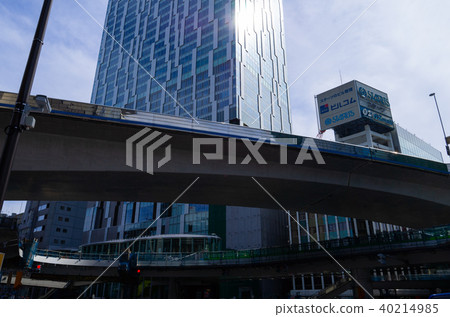 Shibuya Redevelopment Footpath Bridge Rebuilt Meiji Dori and R 246 Intersection 2012.04 40214985