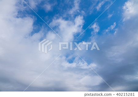 五月的天空和雲彩(3:2) 五月的天空和雲彩(3:2) 40215281