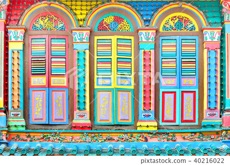 Facade of building in Little India Singapore 40216022
