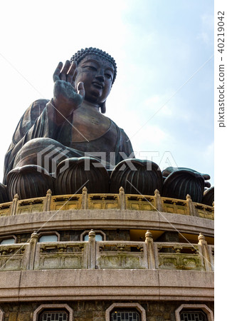 Giant Buddha. 40219042