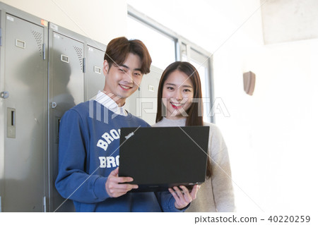 幾個秋季校園 40220259