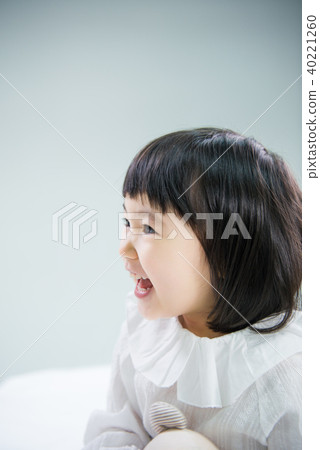 Cute girl Cute girl 40221260