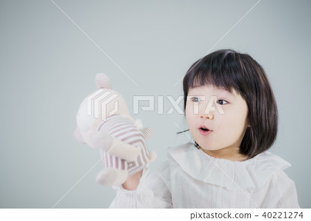 Cute girl Cute girl 40221274