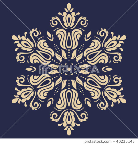Elegant Ornament in Classic Style 40223143