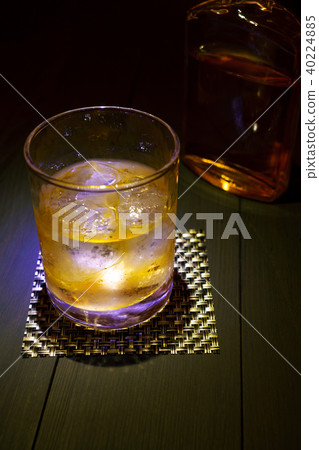 Eating and drinking whiskey Eating and drinking whiskey 40224885