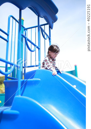 Children (play equipment park Japanese smile copy space child care child care curiosity active healthy health children) 40225191