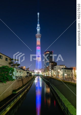 Tokyo Sky Tree night view special lighting (Avengers / Infinity War public memory commemoration) 40227010