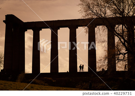 Edinburgh Parthenon landmark - National Monument Edinburgh Parthenon landmark - National Monument 40229731