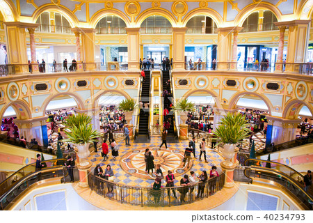 Interior view of the Venetian Hotel Interior view of the Venetian Hotel 40234793