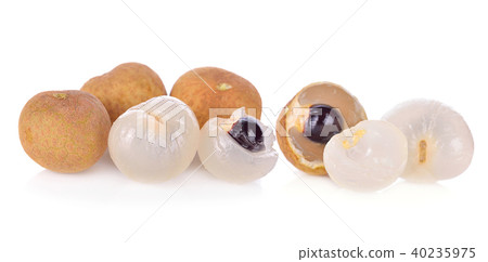 Fresh longan isolated on white background 40235975