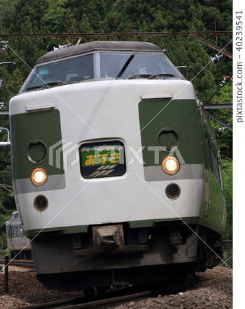 Chuo Main Line-first hunting Chuo Main Line-first hunting 40239541