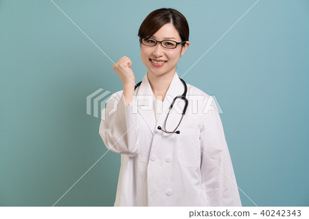Female doctor, guts, guts pose 40242343