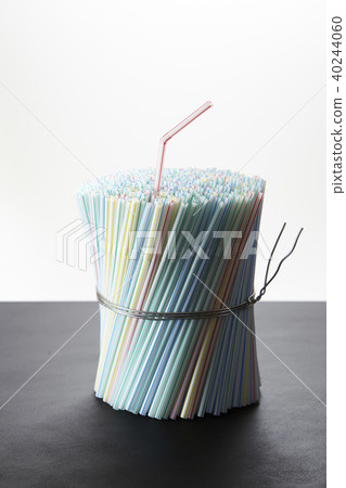 Plastic straw 40244060