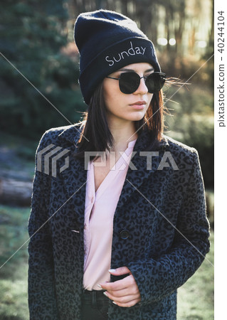 Street style portrait of a girl in black 40244104