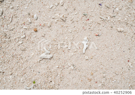 Sandy beach image Sandy beach image 40252906