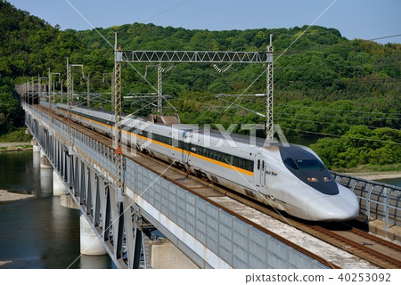 Sanyo Shinkansen 700 series 7000 series E2 formation Kodama 40253092