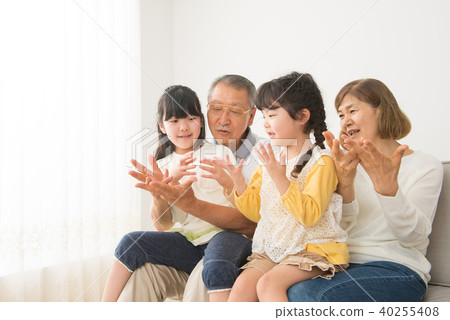 Senior couple grandchild family image Senior couple grandchild family image 40255408