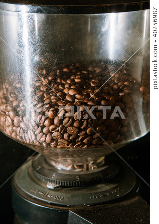 coffee bean grinder roasted arabica caffeine 40256987