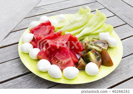 Healthy summer salad. 40266281