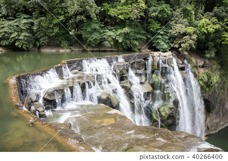 瀑布 40266400