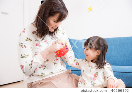 生活方式母親女孩 40266592