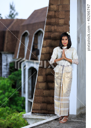 Woman with Thai Traditional Dress King Rama 5 Woman with Thai Traditional Dress King Rama 5 40266747