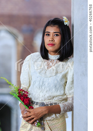 Woman with Thai Traditional Dress King Rama 5 Woman with Thai Traditional Dress King Rama 5 40266768