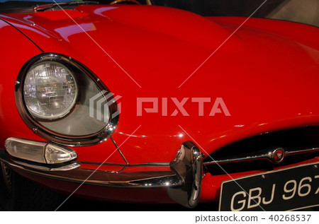 Jaguar E Type Roadster 40268537